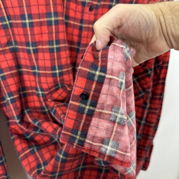 Vintage Champion Men L/XL Red Plaid Flannel Shirt (missing Lower Button) - Picture 4 of 6